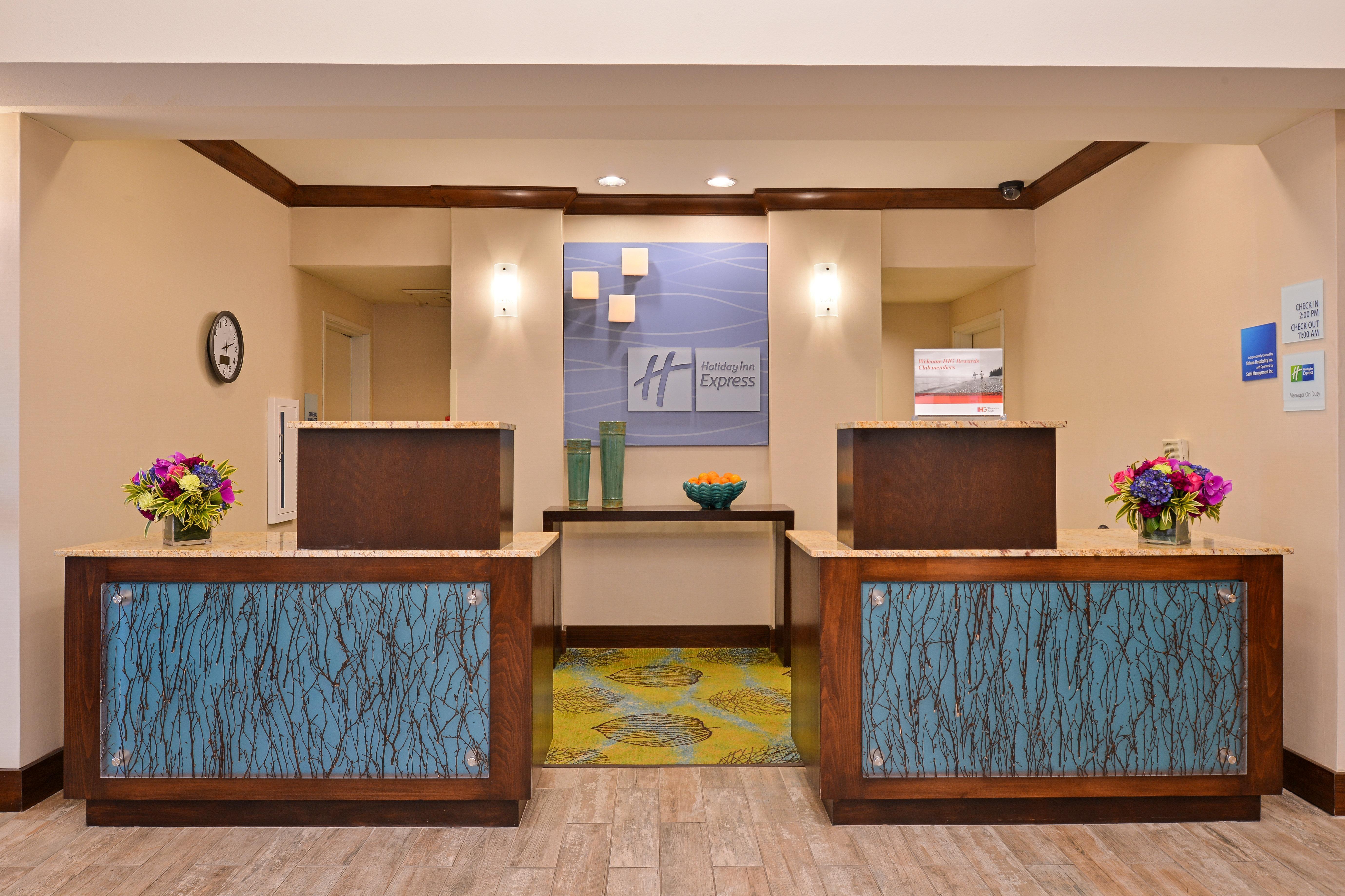 Holiday Inn Express Fresno River Park Highway 41 By Ihg Exterior photo