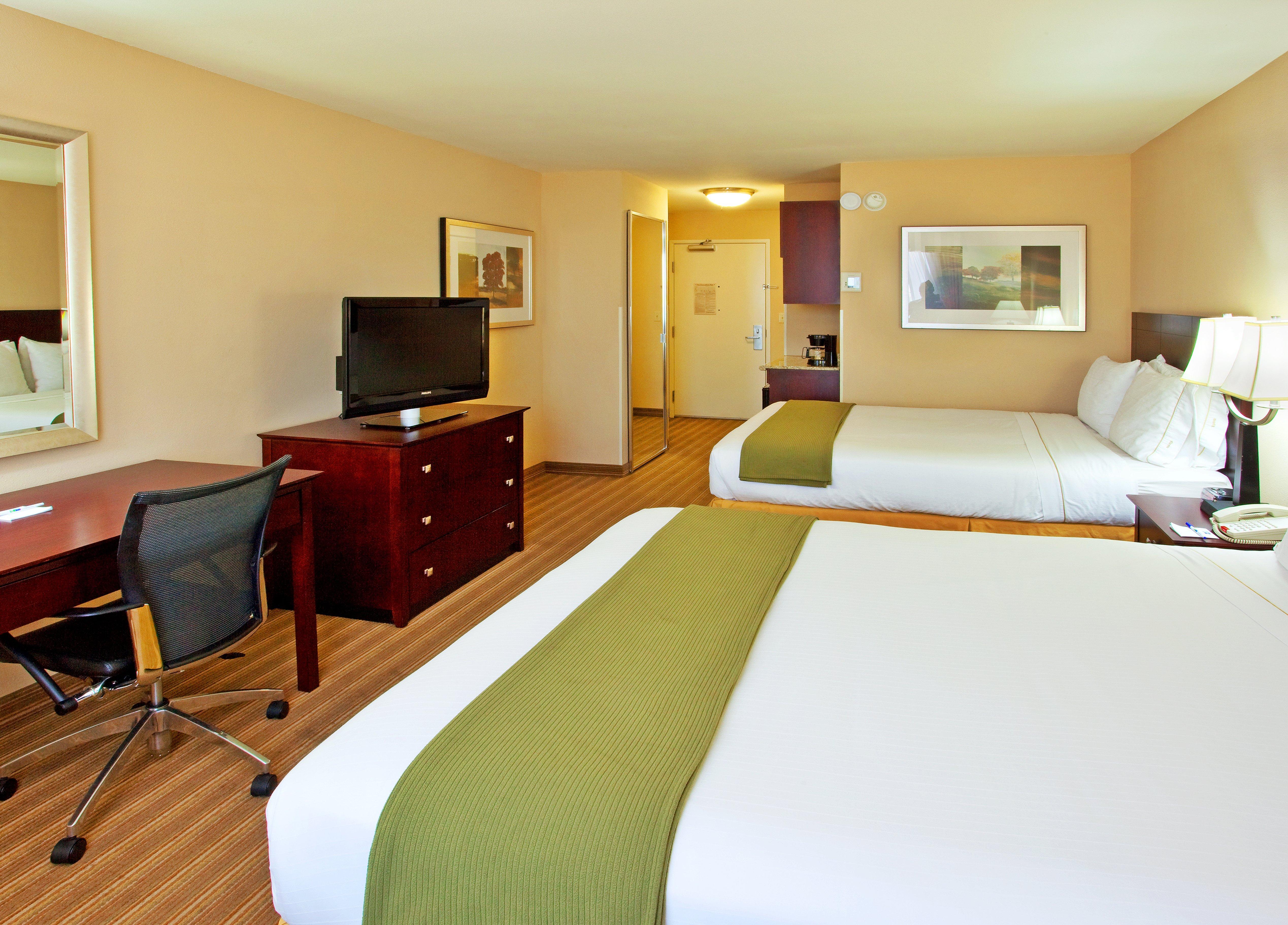 Holiday Inn Express Fresno River Park Highway 41 By Ihg Room photo