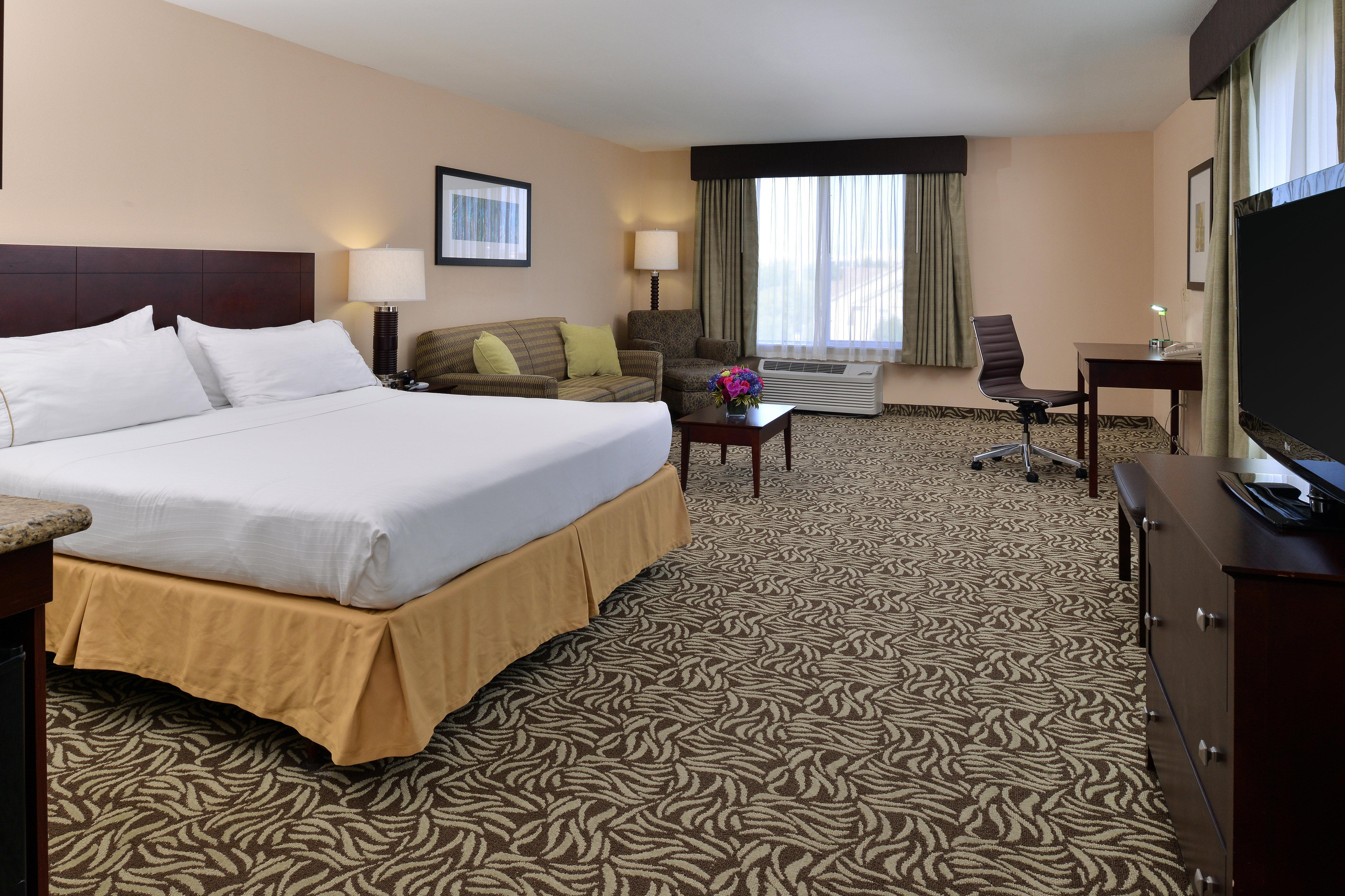 Holiday Inn Express Fresno River Park Highway 41 By Ihg Exterior photo